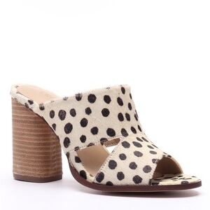 Crevo Dee Genuine Calf Hair Sandals Size 7.5